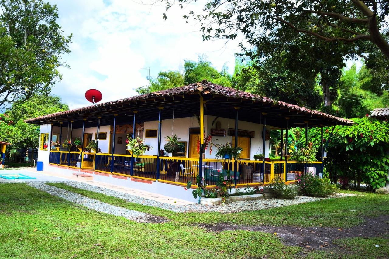 Casa Finca Villa Luz A 800 Mts Del Parque Del Cafe Montenegro Eksteriør bilde
